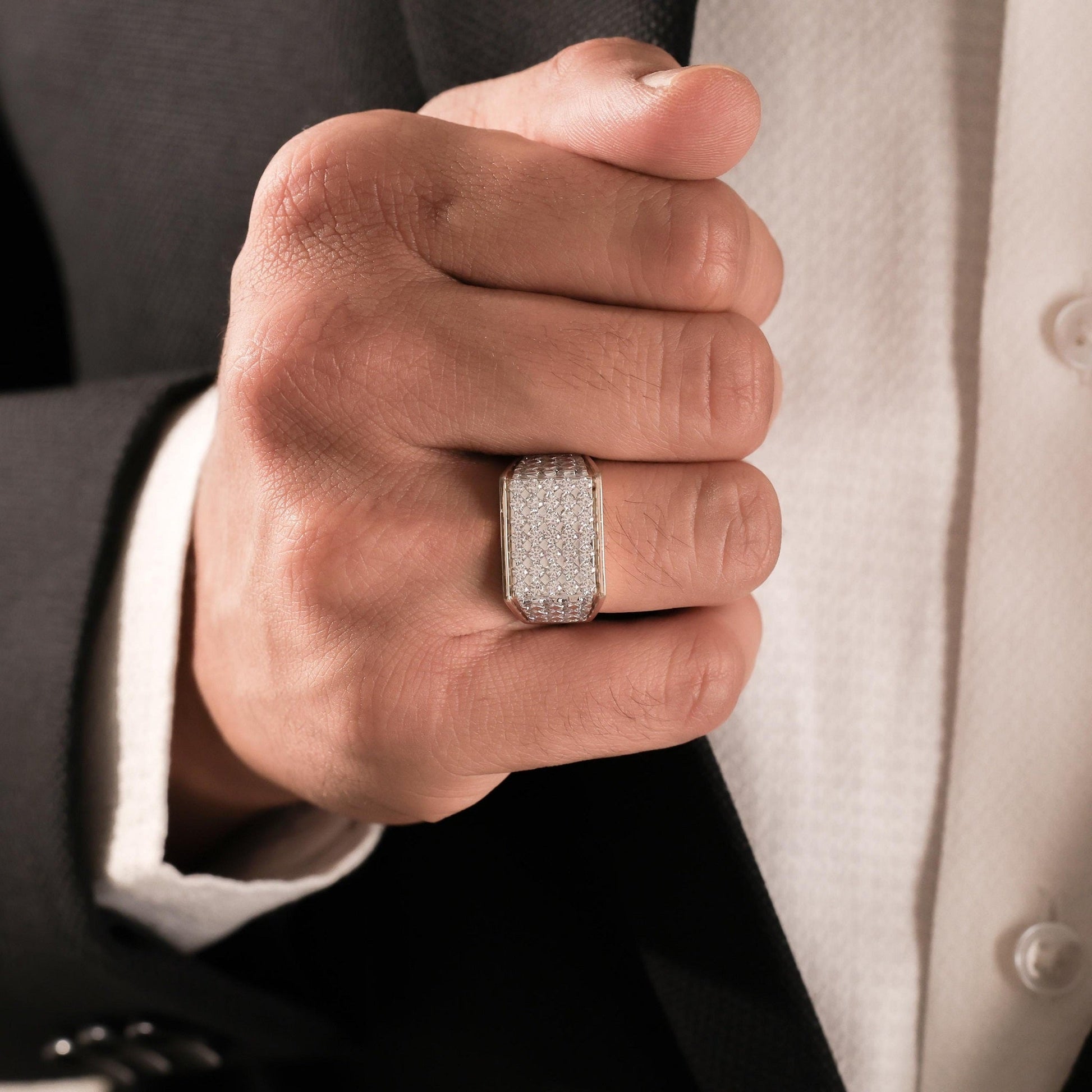 Round Pave Diamond Mens Gold Signet Ring - Carat Elara